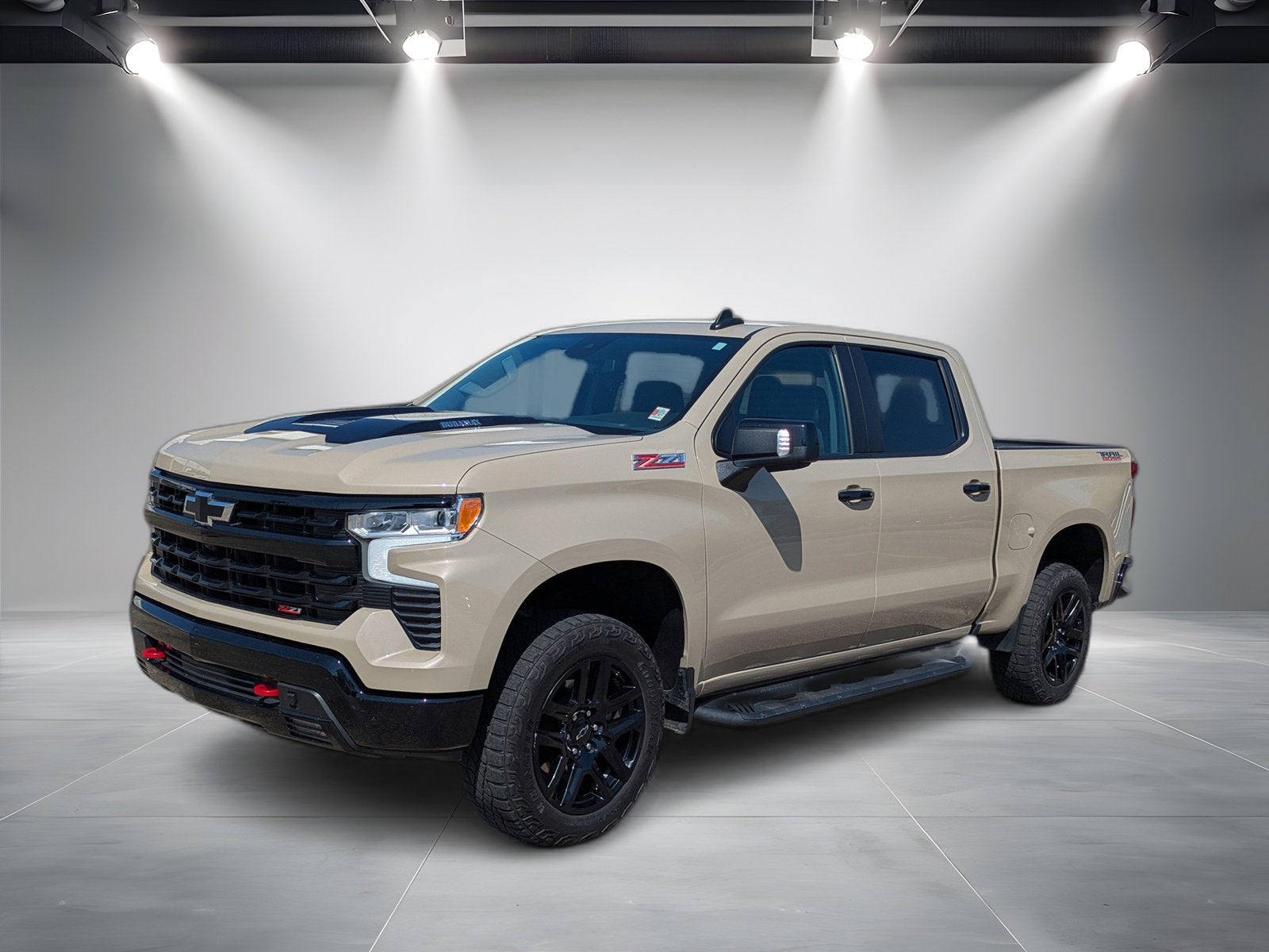 2022 Chevrolet Silverado 1500 LT Trail Boss in Sand Dune Metallic — front three-quarter view